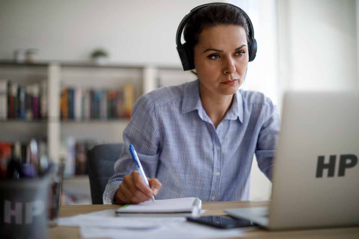 طریقه نوشتن متن صحبت با استاد