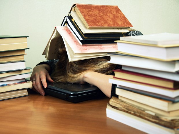 کاهش استرس از مزایای انجام پایان نامه