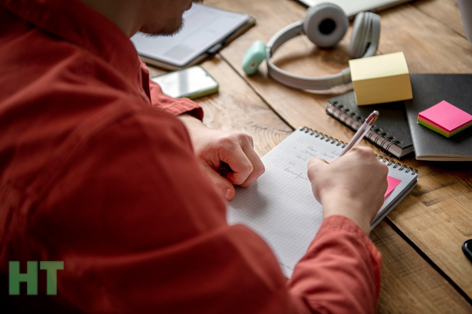 کمک در نگارش پایان نامه