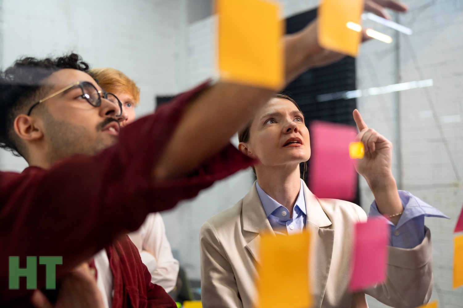 همکاری در نوشتن پایان نامه